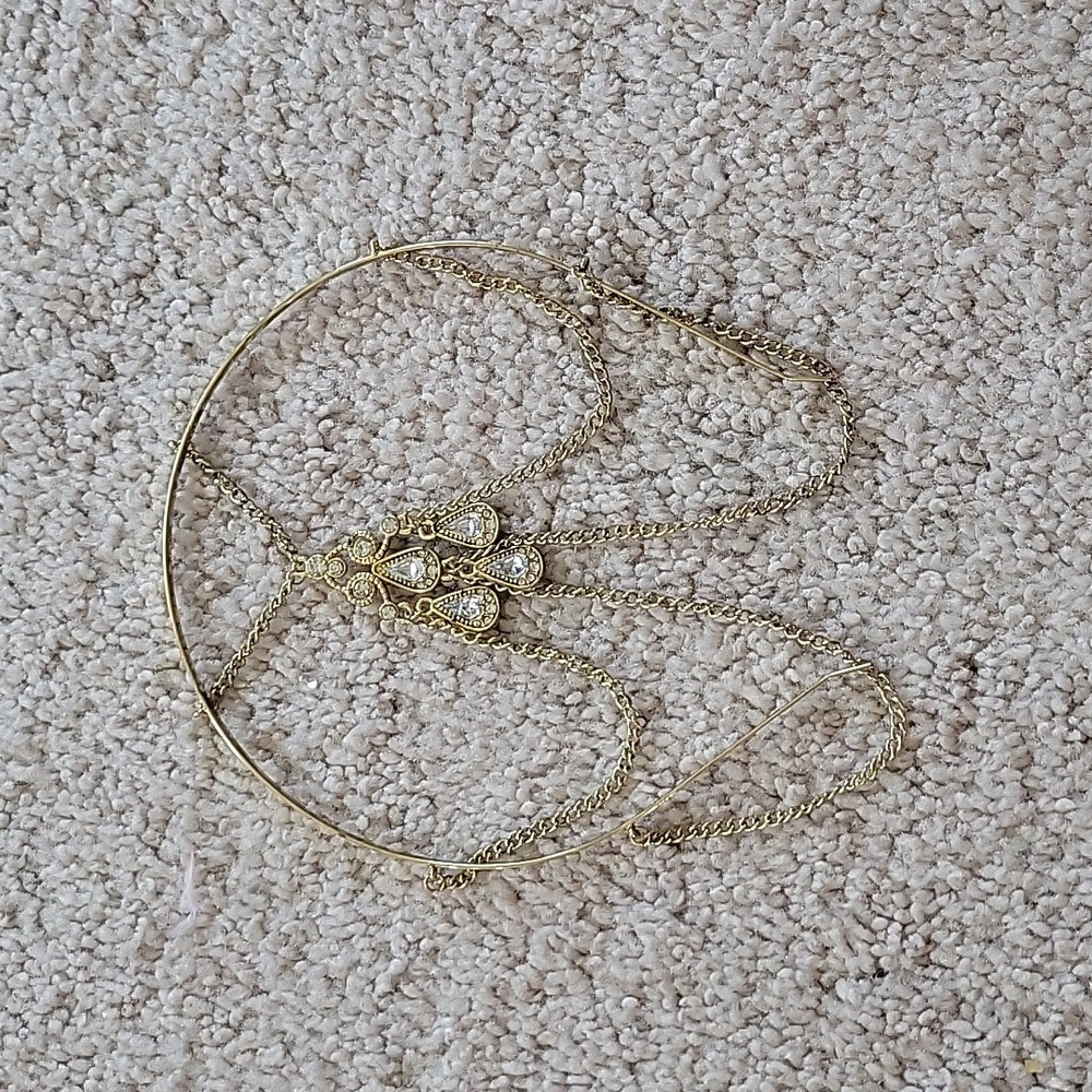Headpiece